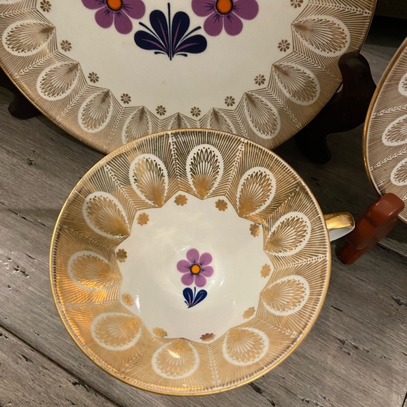 Mitterteich Bavaria Footed Cup Saucer & Plate Trio - Picture 2 of 5